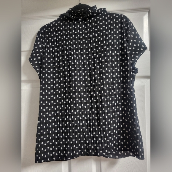 Cato - Womens Black and White Polka Dot Ruffle Neck Blouse - Size L - Picture 3 of 5